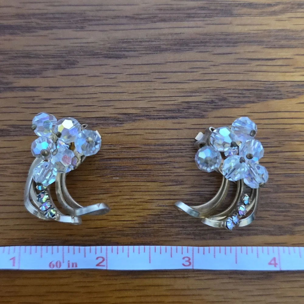 Bundle Of 5 Gold-Tone and Clear‎ Crystal Women's Clip-on Earrings & 3 Pins